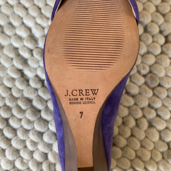 J CREW LEATHER purple wedge shoes. Size 7 - Picture 3 of 3